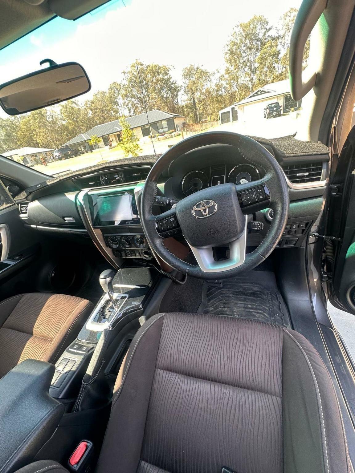 Toyota Fortuner image 4
