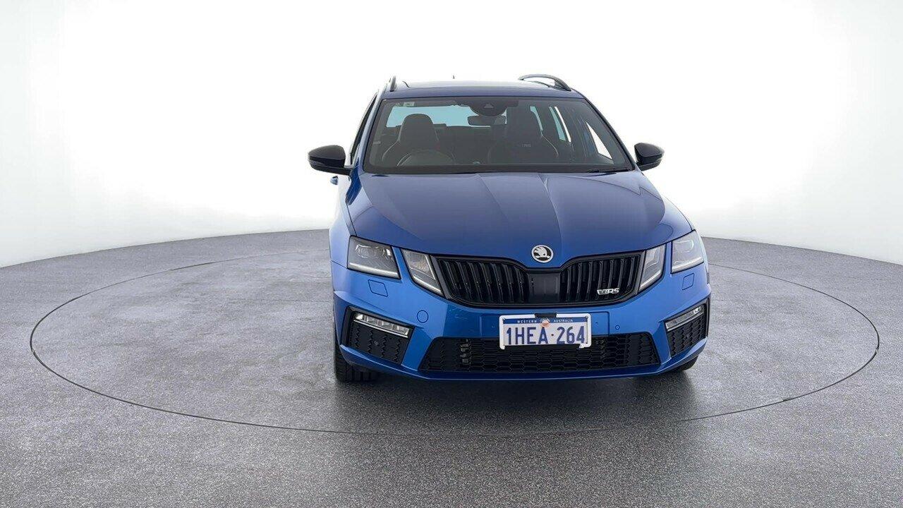 Skoda Octavia image 4