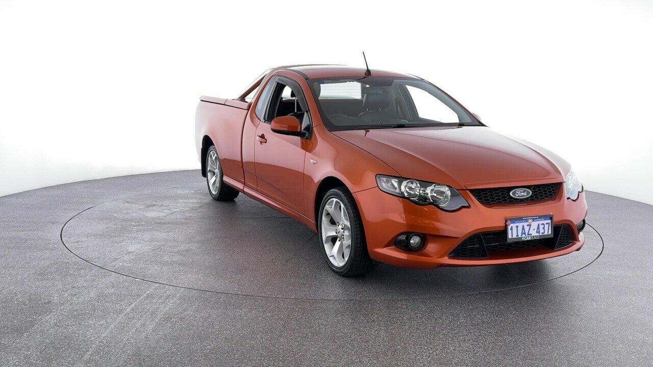 Ford Falcon image 3
