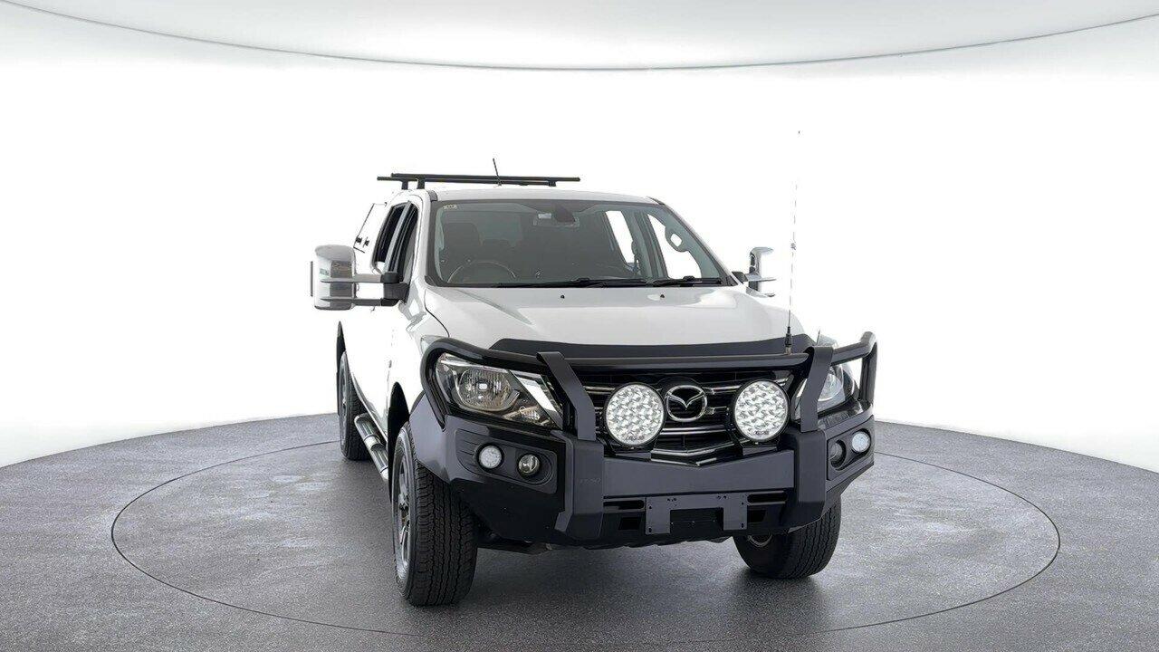 Mazda Bt-50 image 2