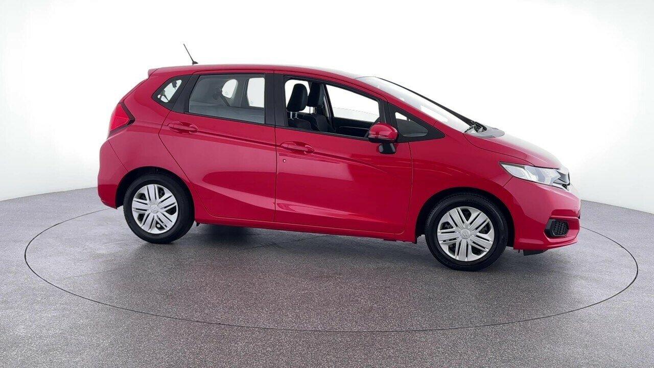 Honda Jazz image 3