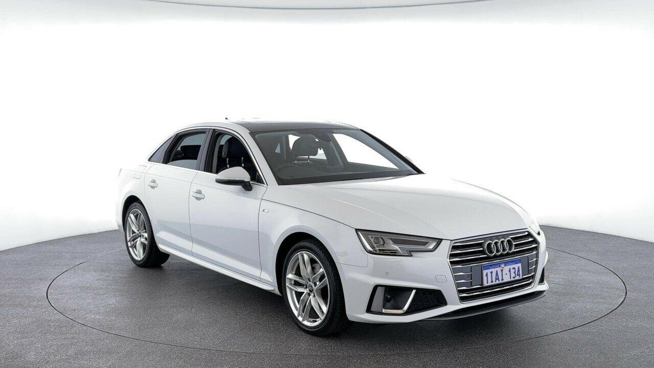 Audi A4 image 4