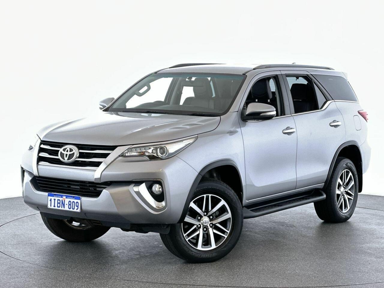 Toyota Fortuner image 1