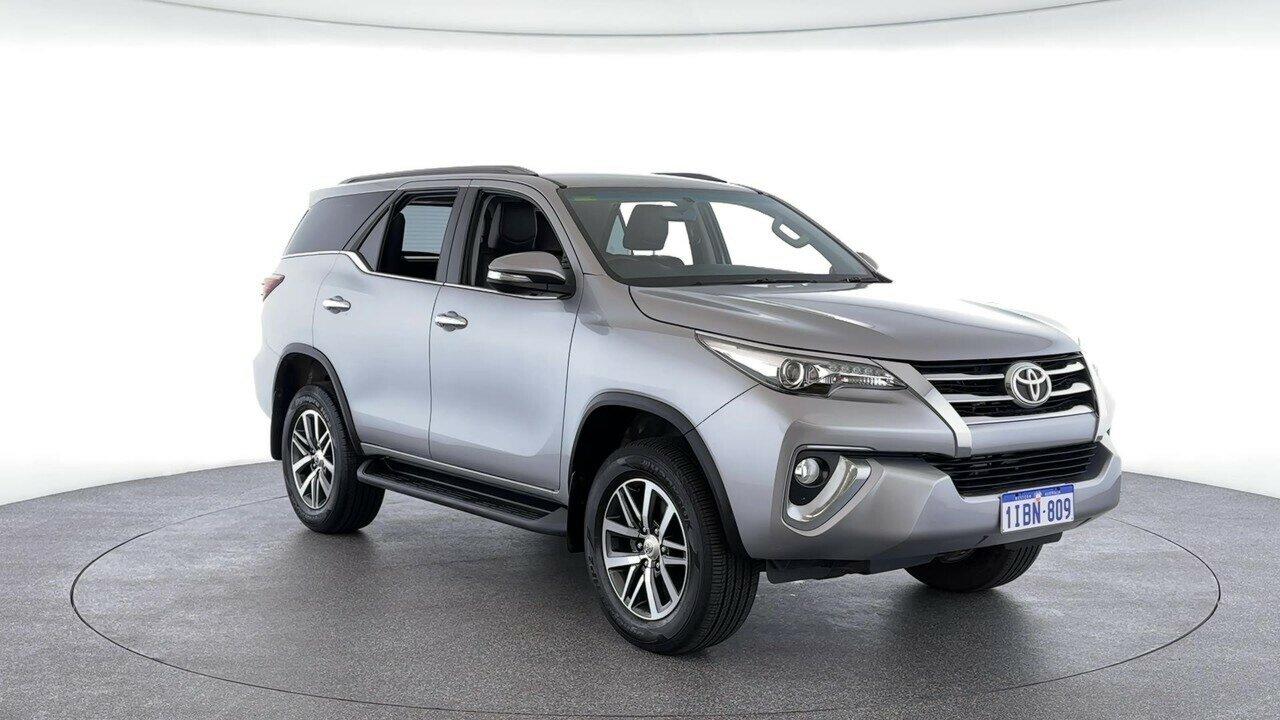 Toyota Fortuner image 3