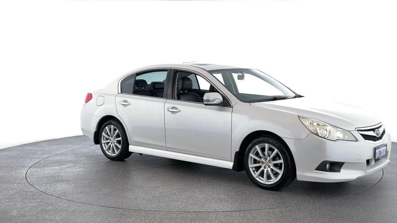 Subaru Liberty image 3