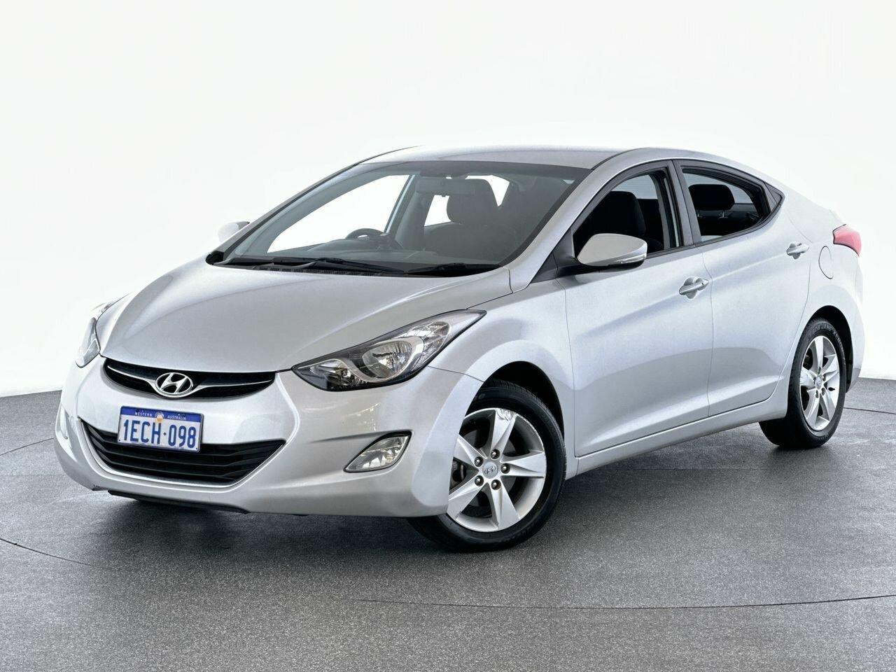 Hyundai Elantra image 1