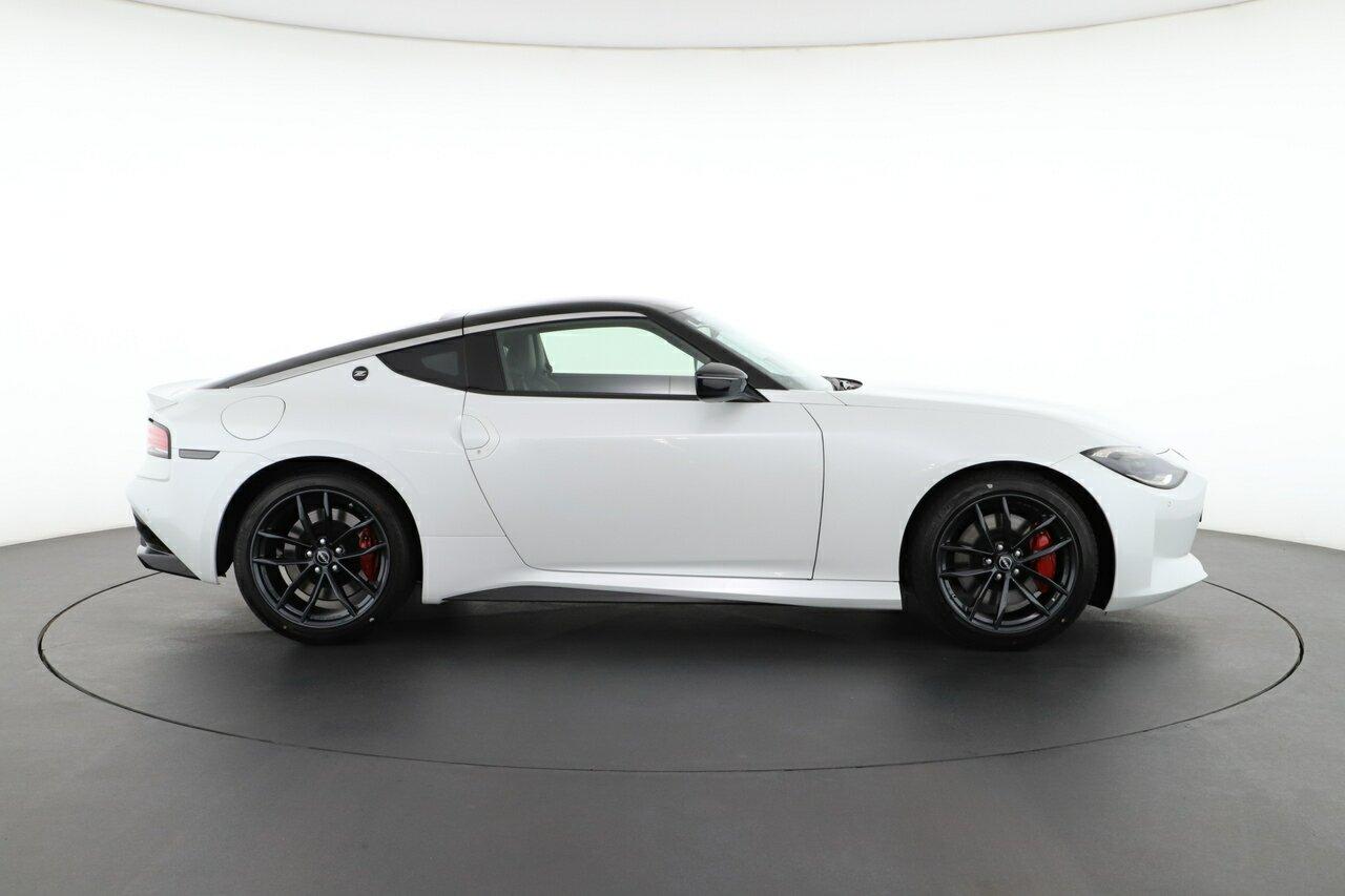 Nissan Z image 2