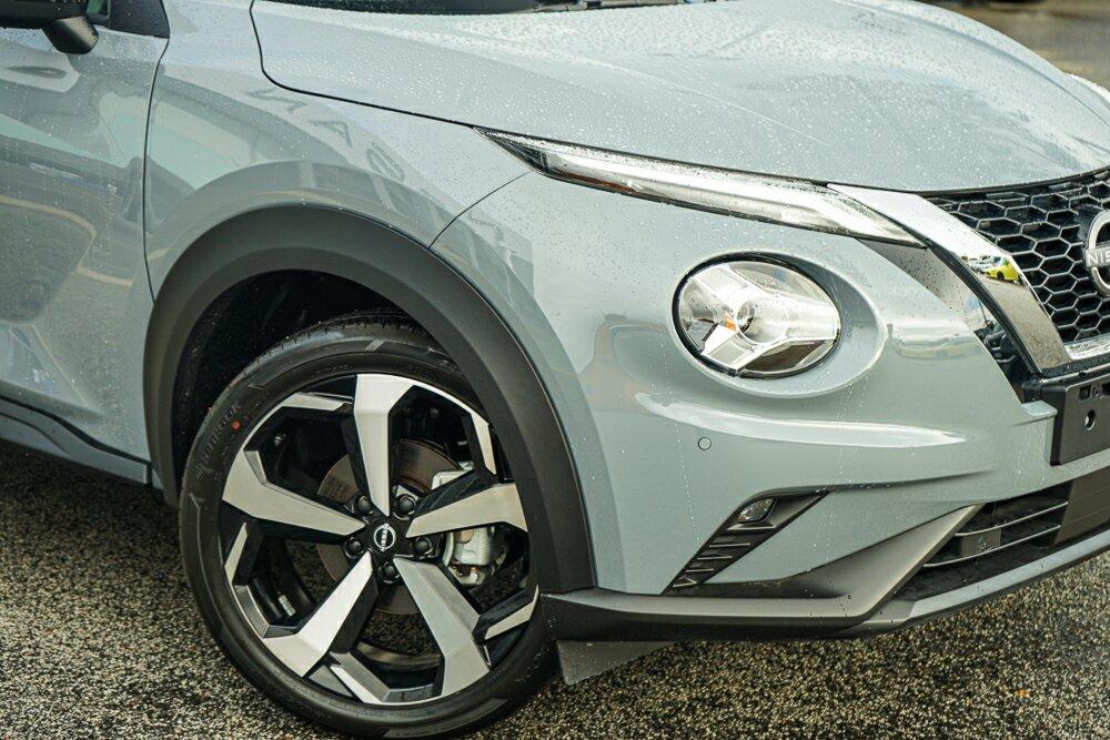 Nissan Juke image 2