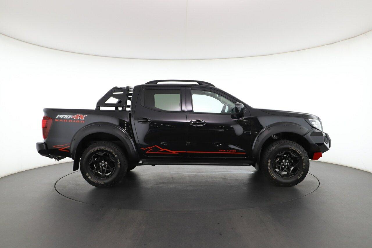 Nissan Navara image 2