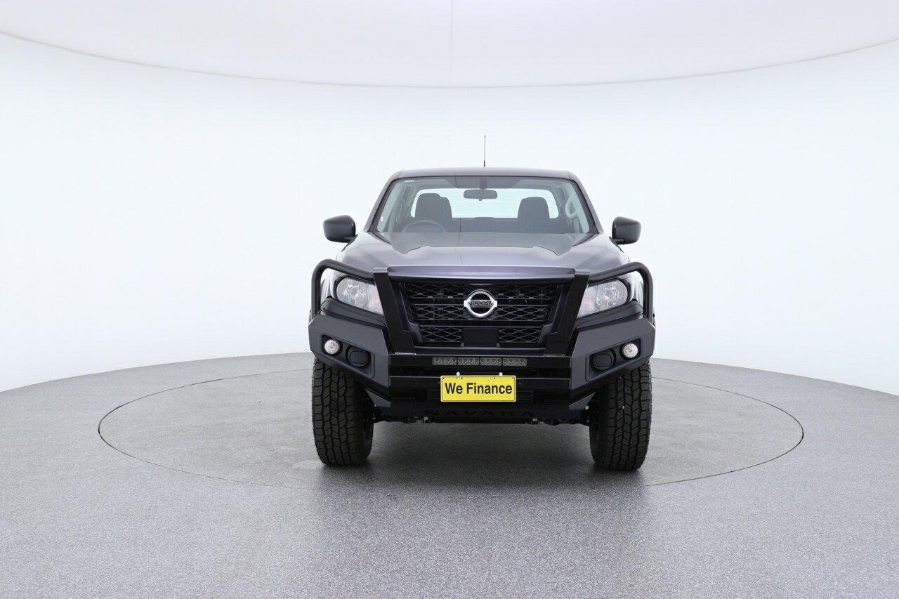 Nissan Navara image 2