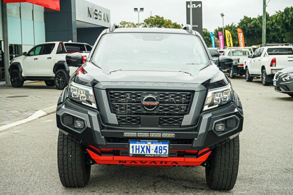 Nissan Navara image 3