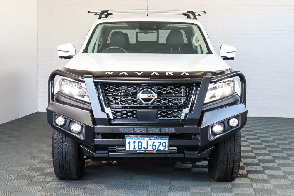Nissan Navara image 3