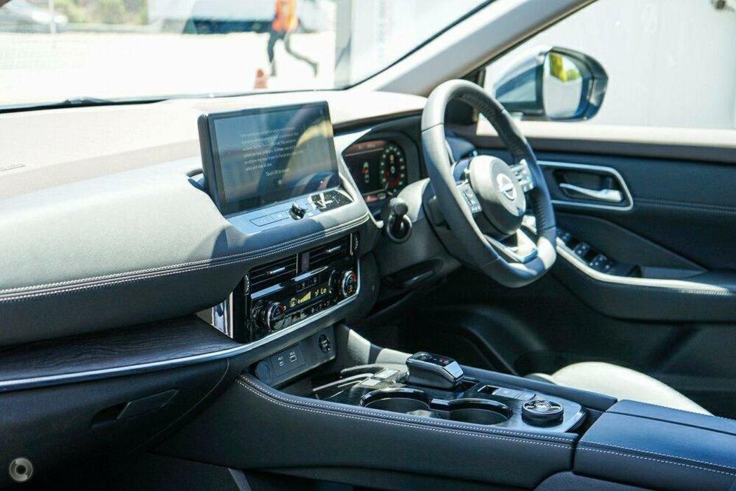 Nissan X-trail image 4