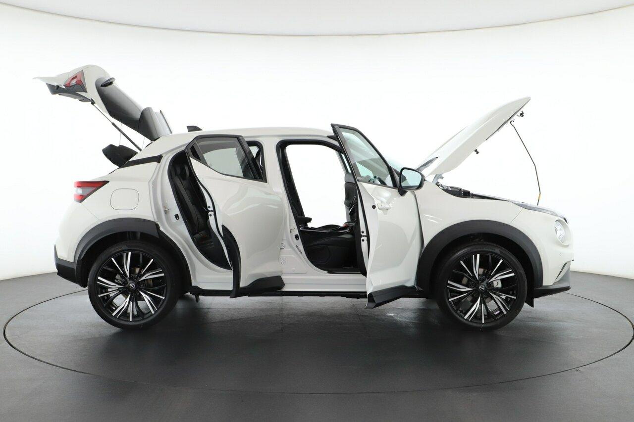 Nissan Juke image 3