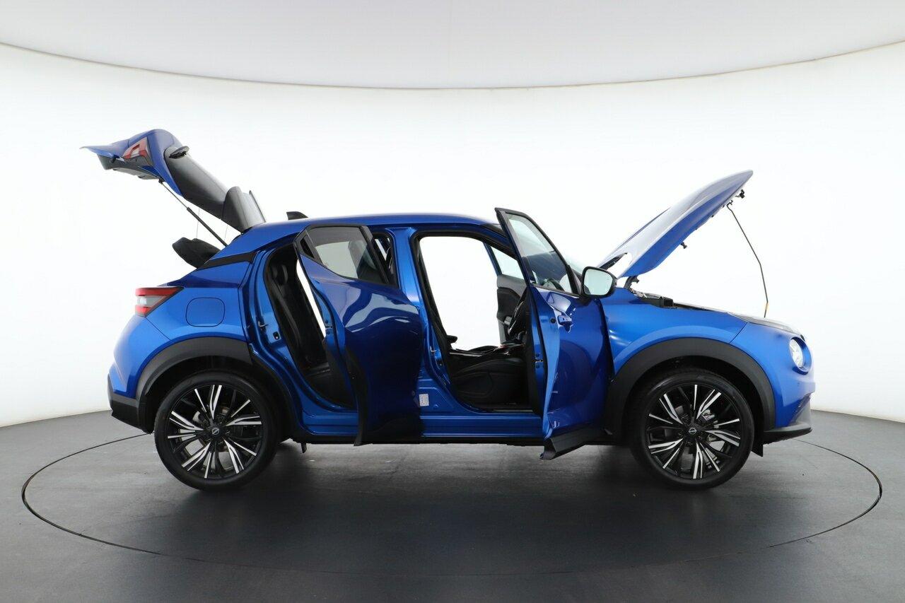 Nissan Juke image 2