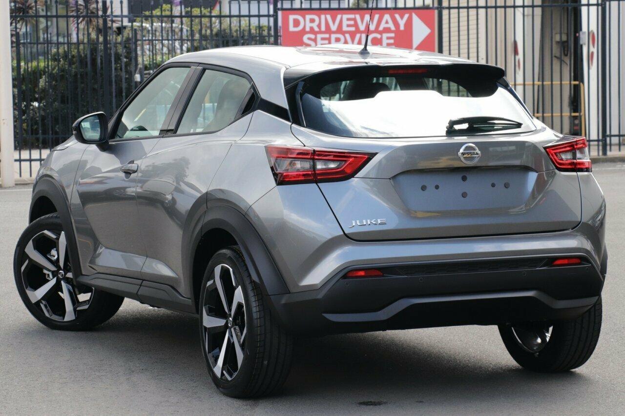 Nissan Juke image 3