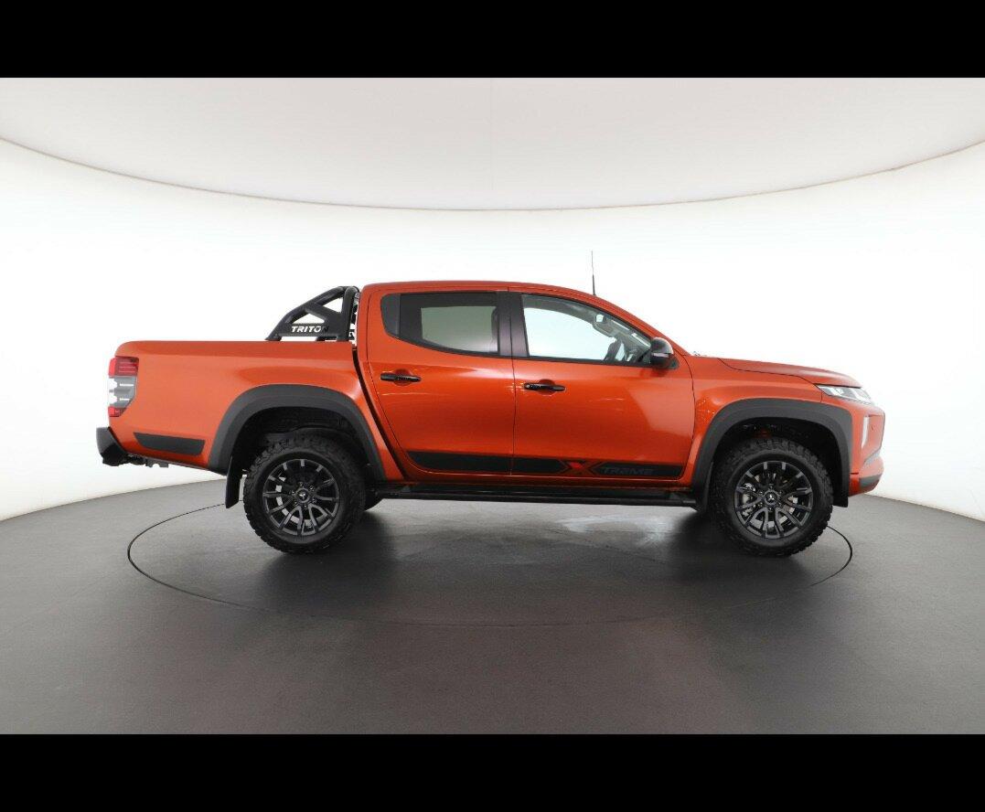 Mitsubishi Triton image 2