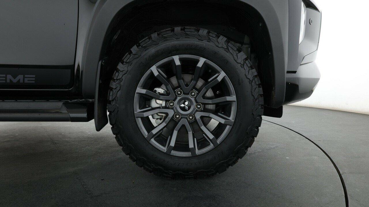 Mitsubishi Triton image 3