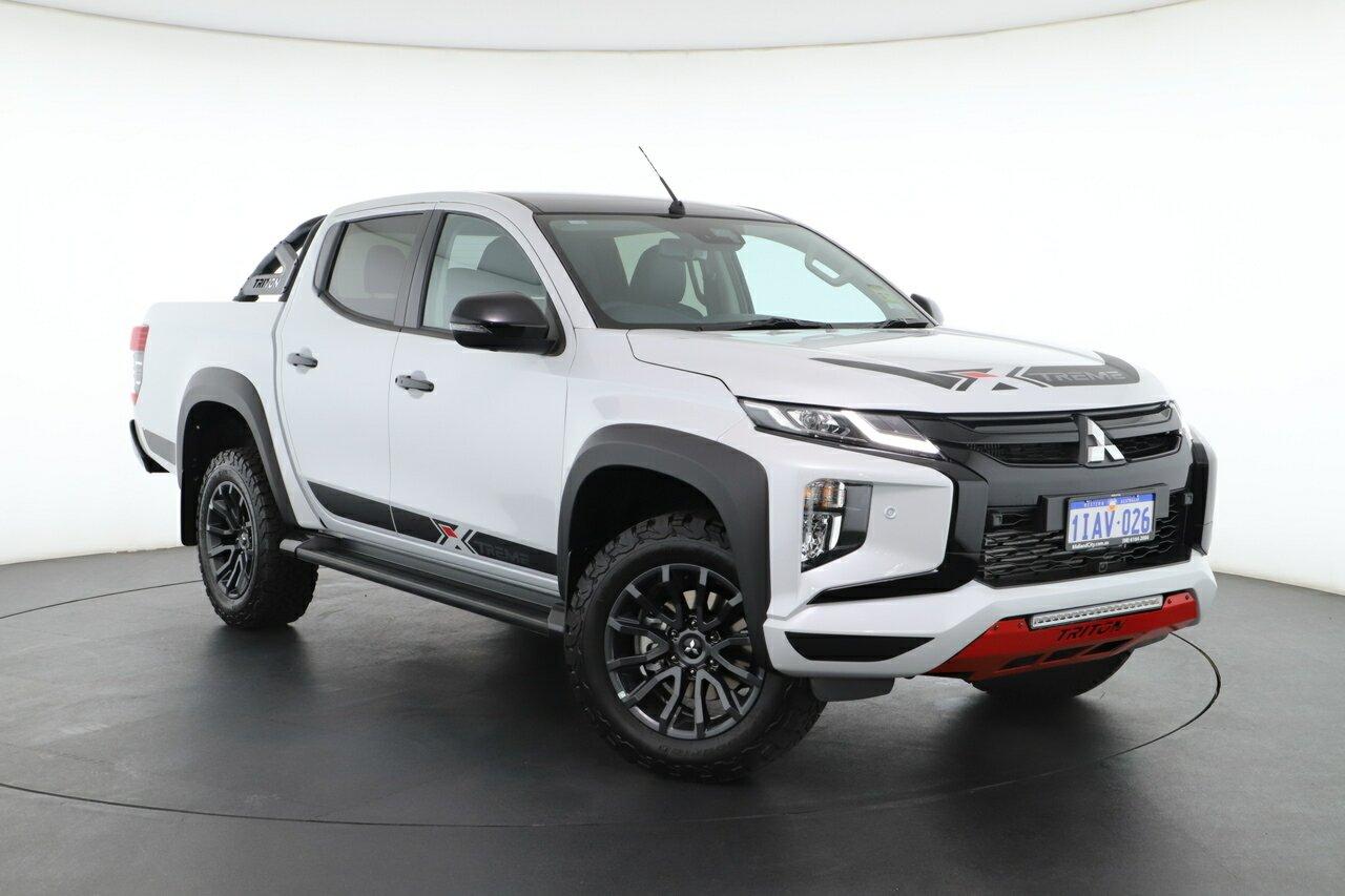 Mitsubishi Triton image 1