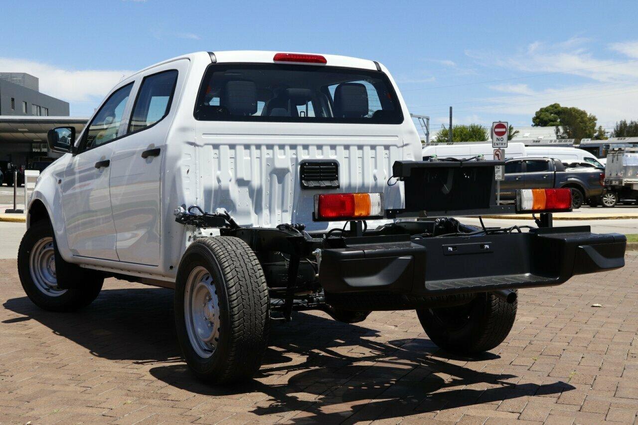 Isuzu D-max image 3