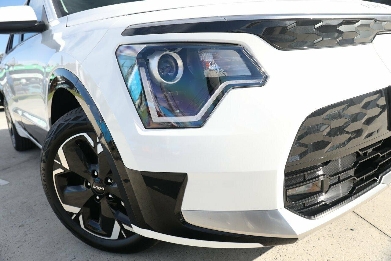 Kia Niro image 2