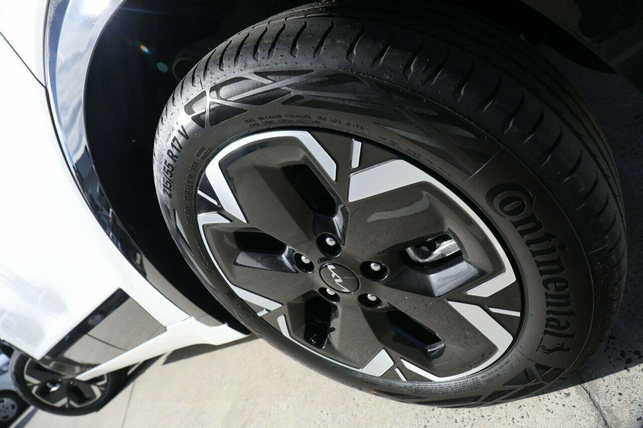 Kia Niro image 4