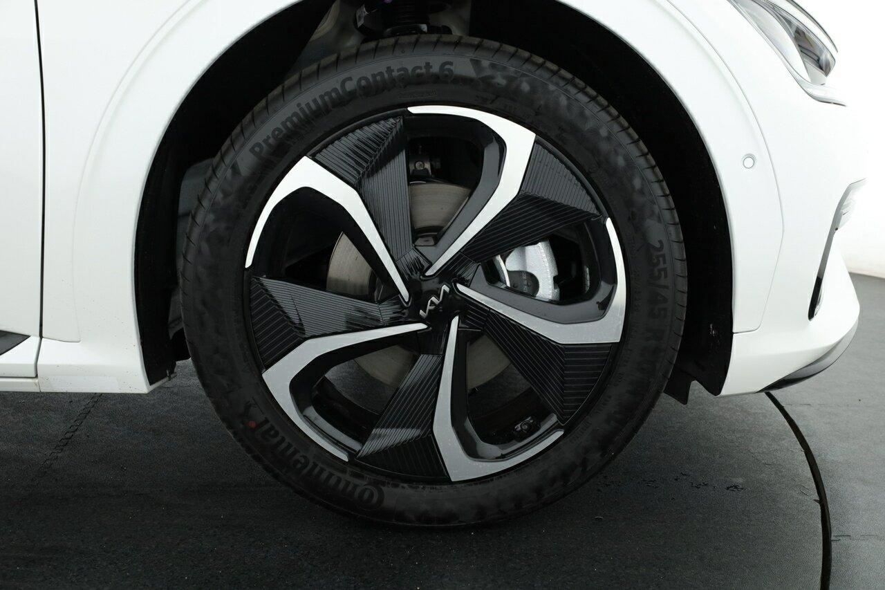 Kia Ev6 image 4