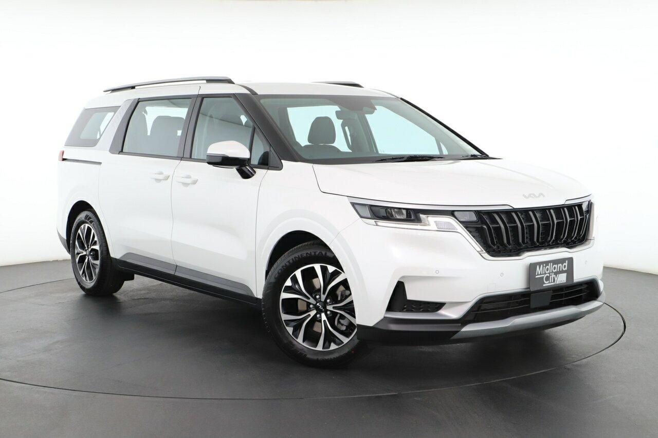 Kia Carnival image 1