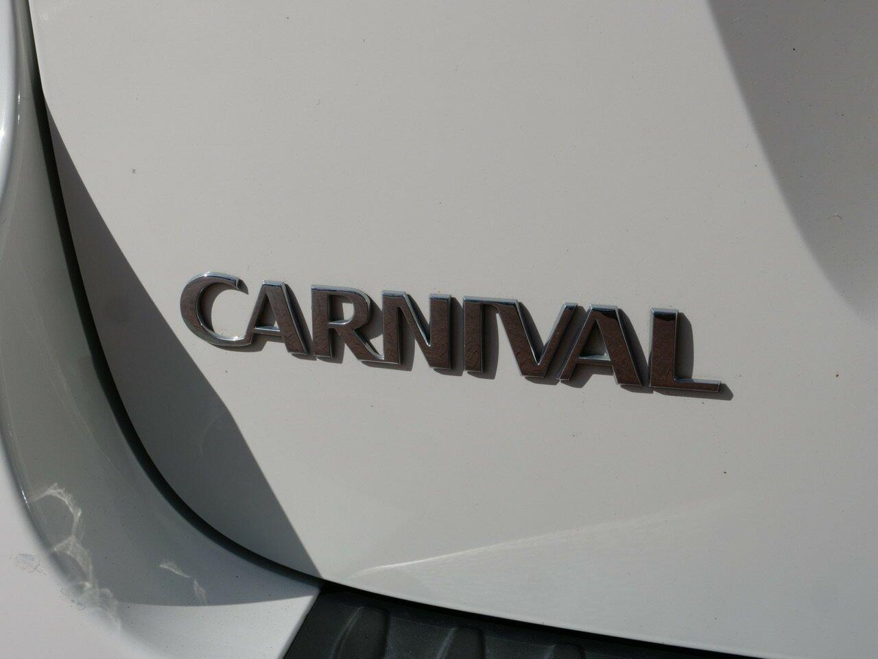 Kia Carnival image 3