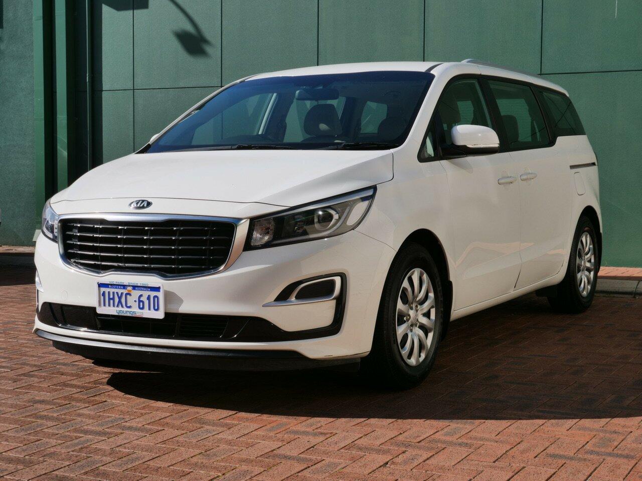 Kia Carnival image 4