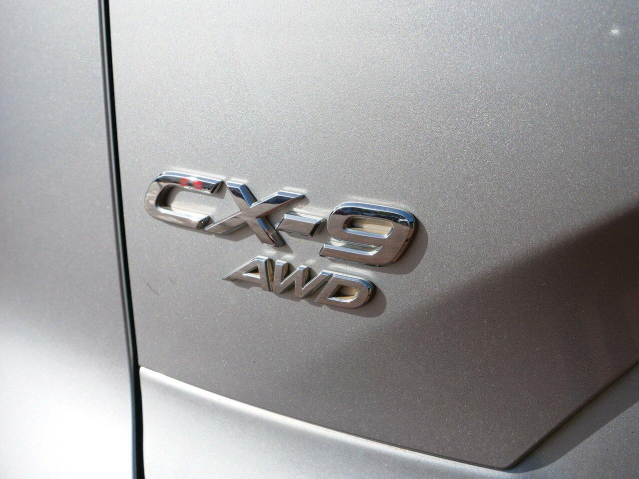 Mazda Cx-9 image 3