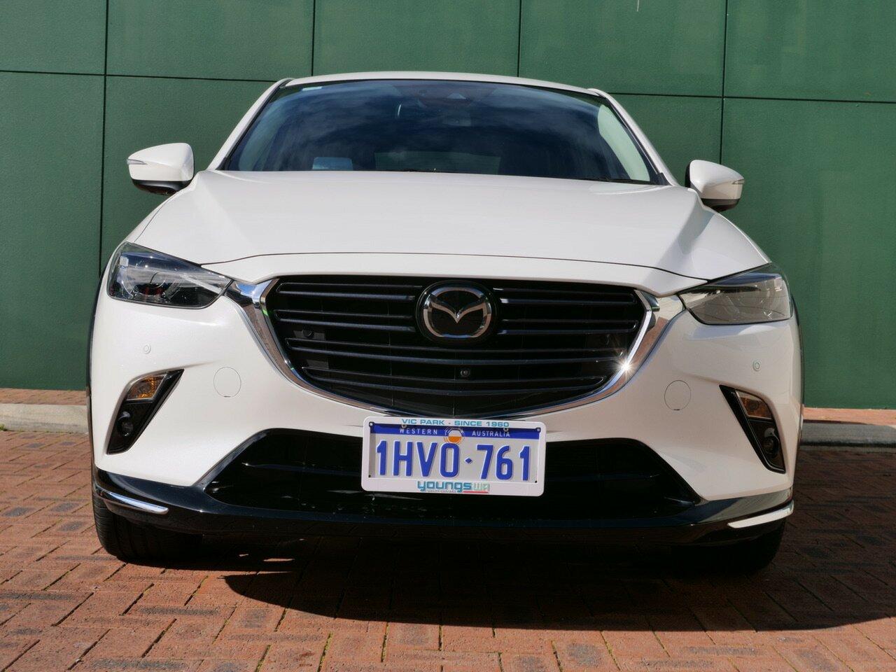 Mazda Cx-3 image 2