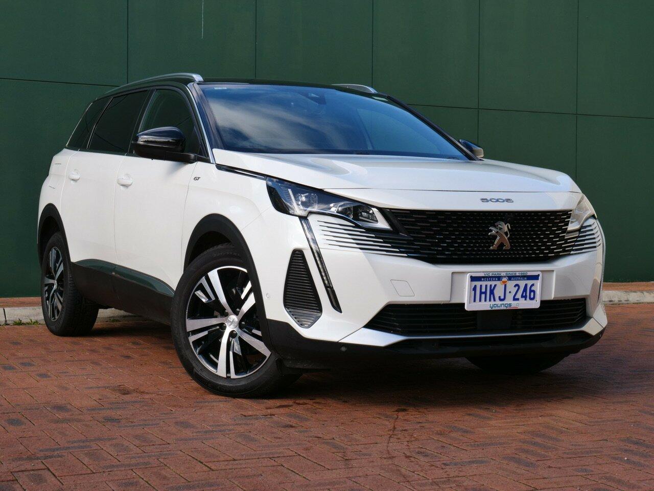 Peugeot 5008 image 1