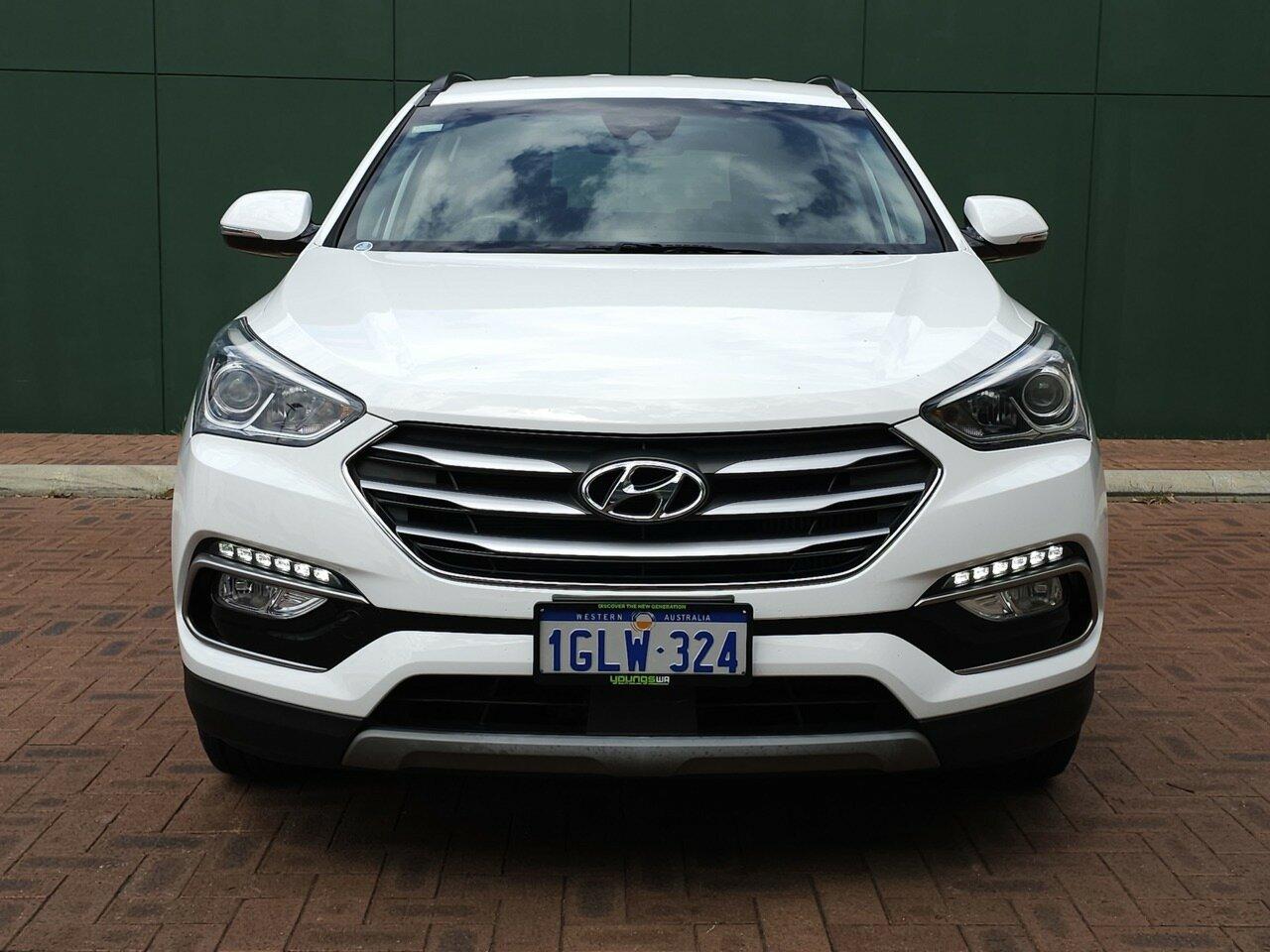 Hyundai Santa Fe image 2