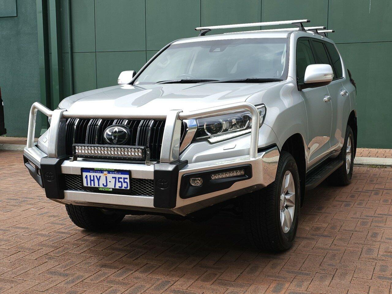 Toyota Landcruiser Prado image 4