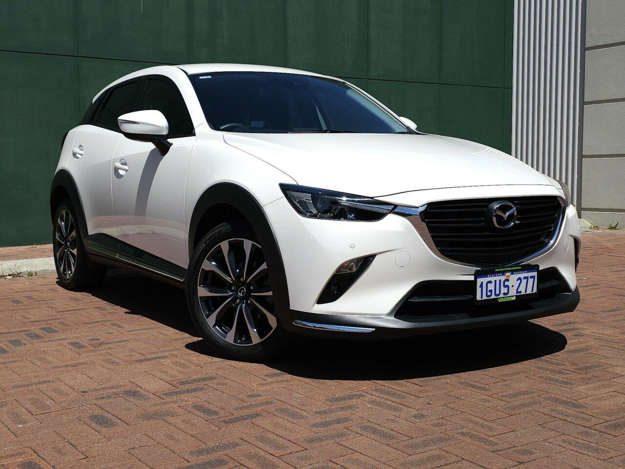 Mazda Cx-3 image 1