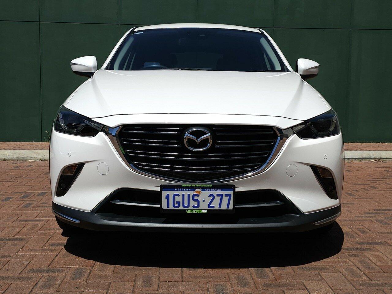 Mazda Cx-3 image 2