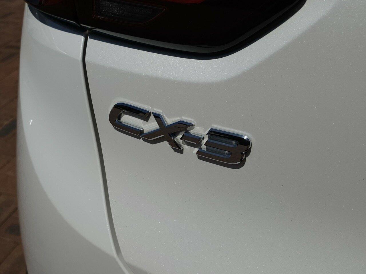 Mazda Cx-3 image 3