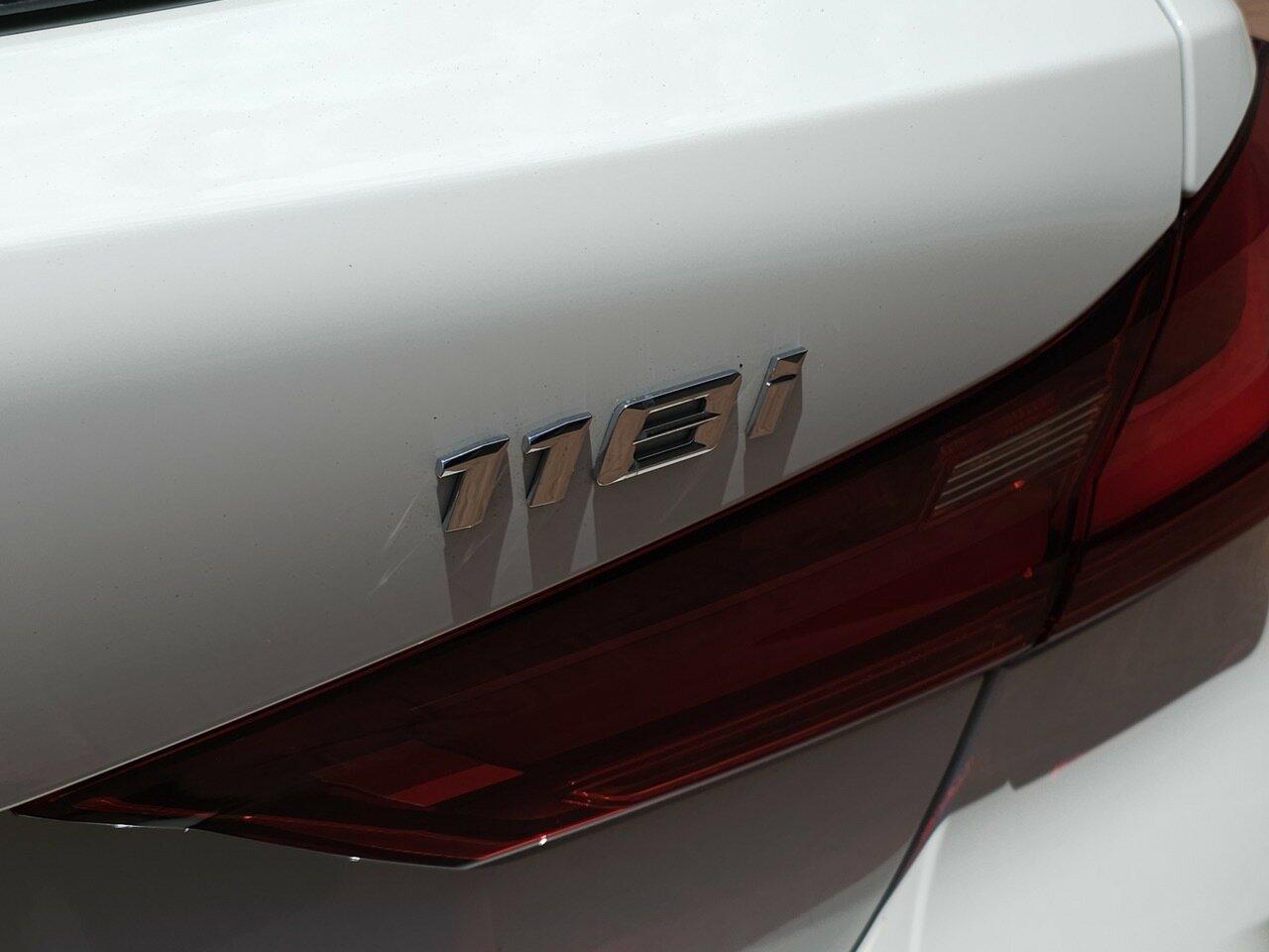 BMW 1 Series image 3