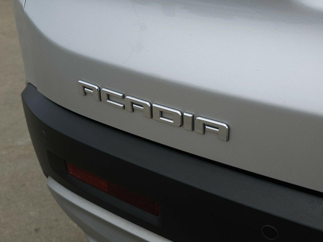 Holden Acadia image 3