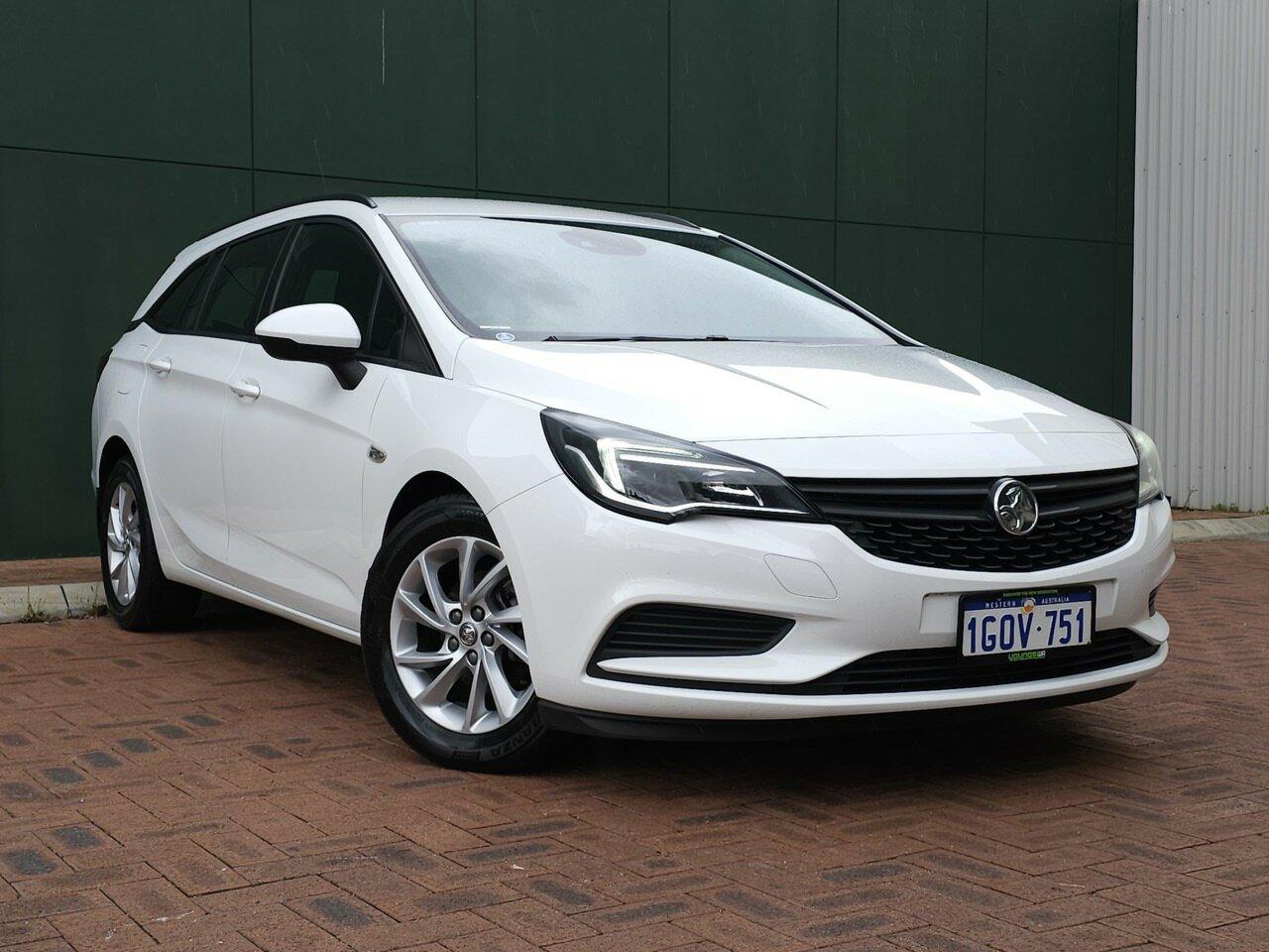 Holden Astra image 1