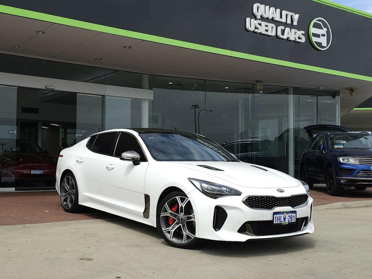Kia Stinger image 1