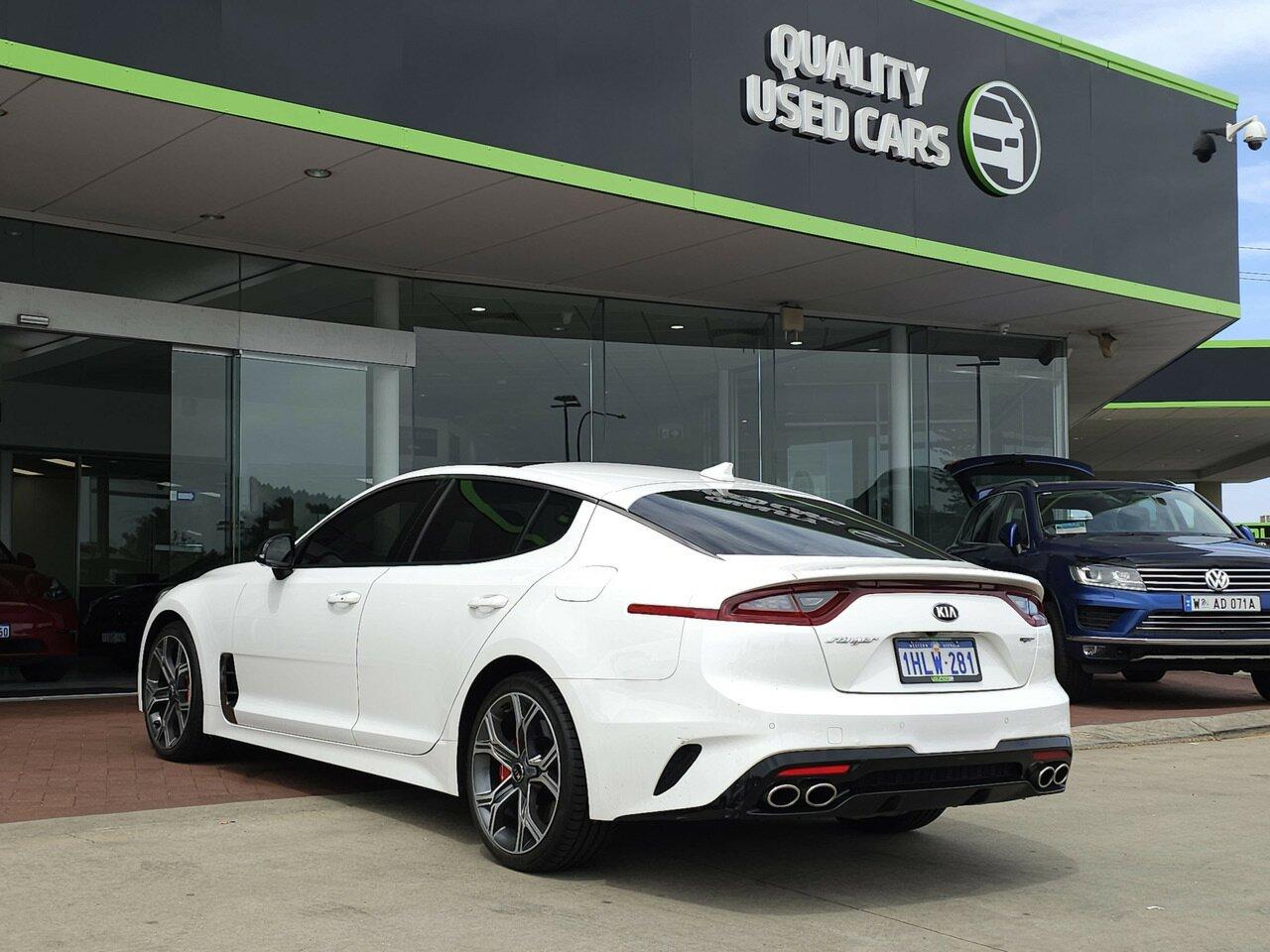 Kia Stinger image 4