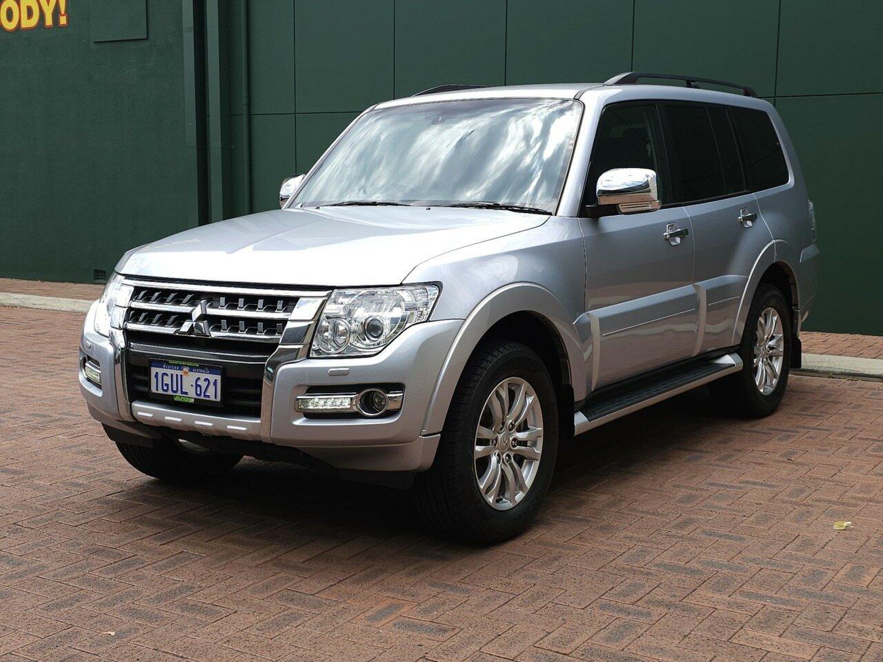 Mitsubishi Pajero image 3