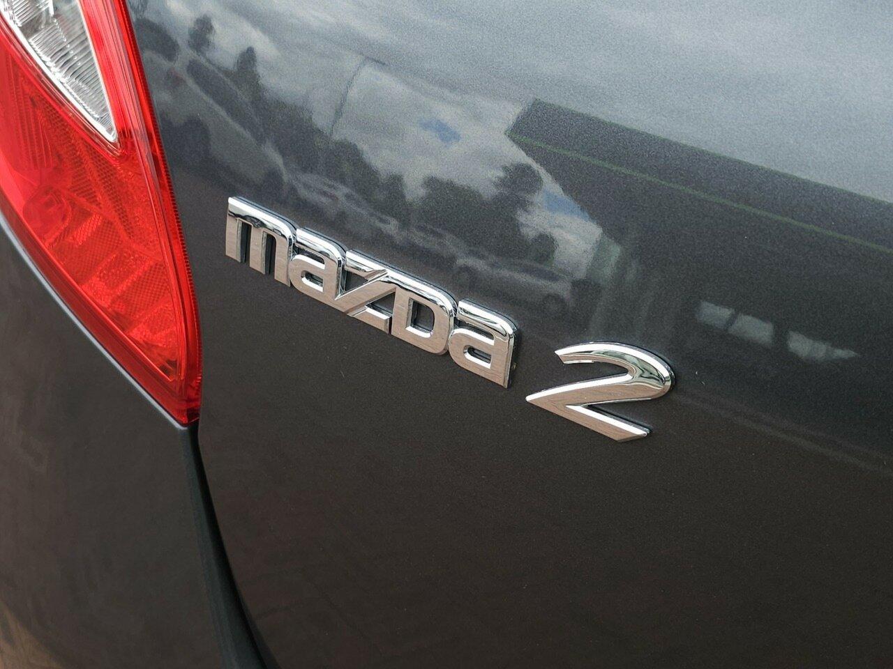 Mazda 2 image 3