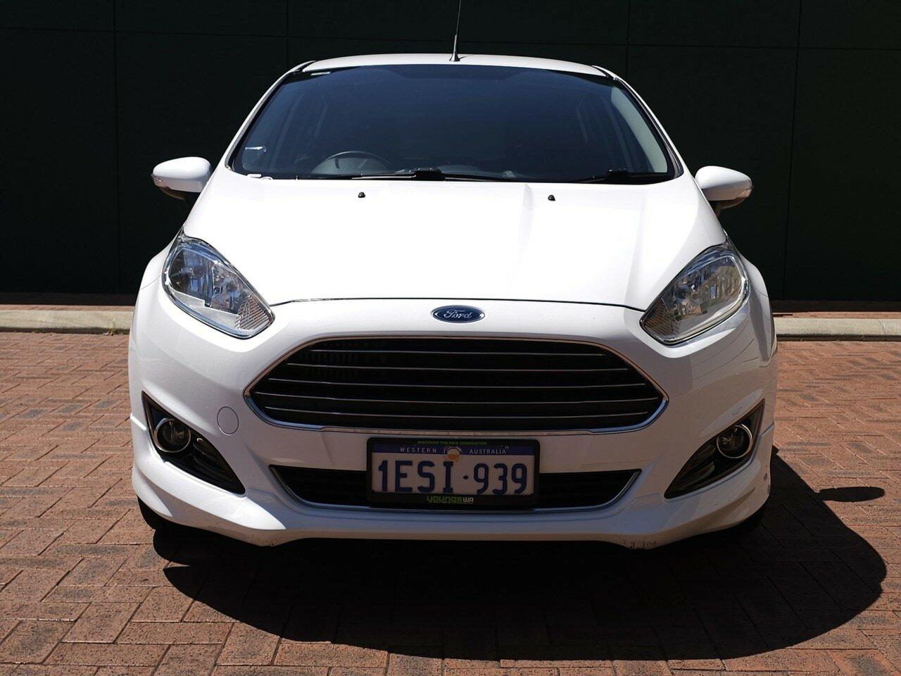 Ford Fiesta image 2