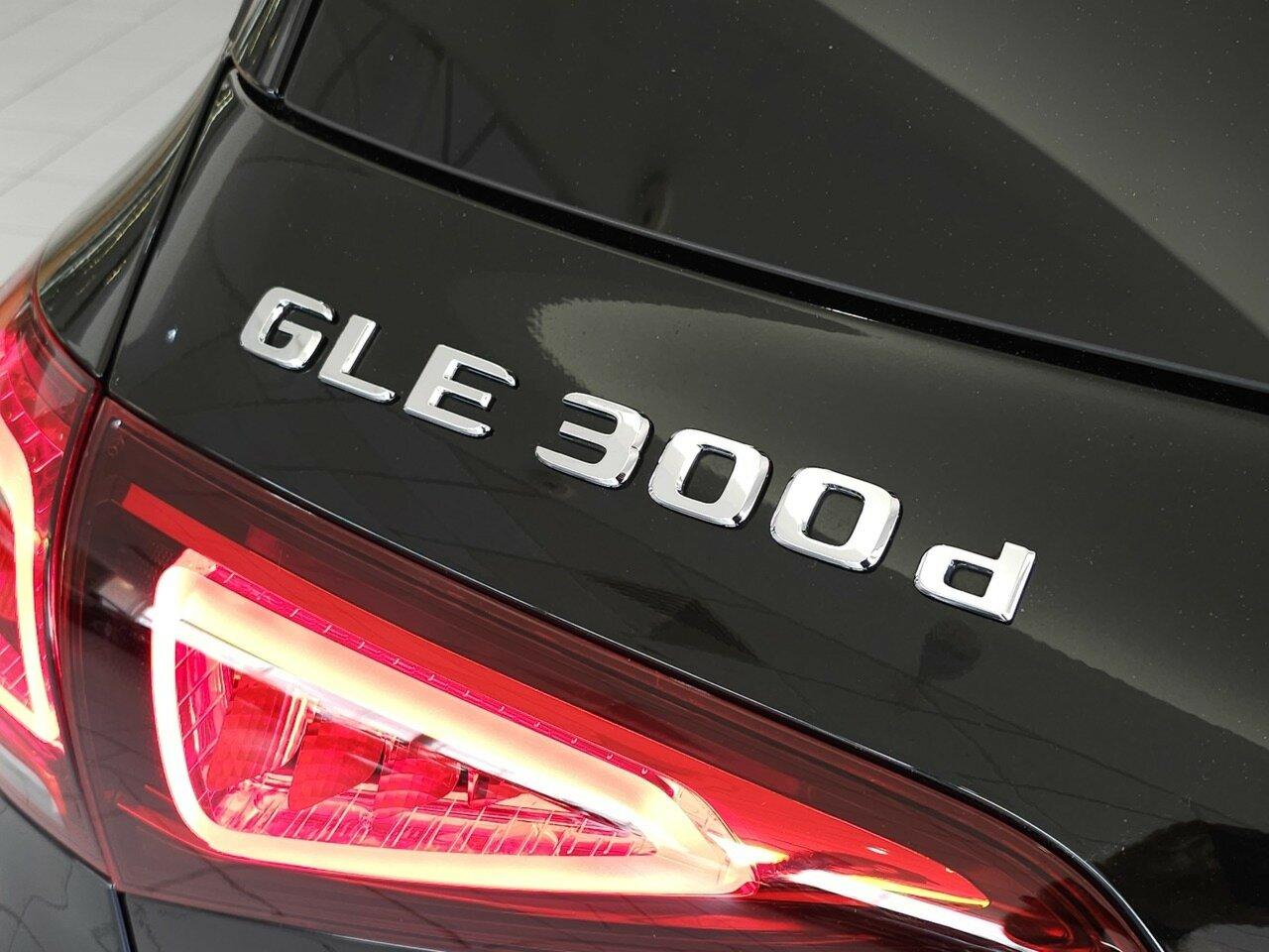 Mercedes Benz Gle-class image 3