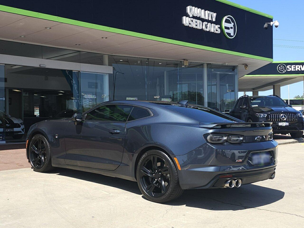 Chevrolet Camaro image 4