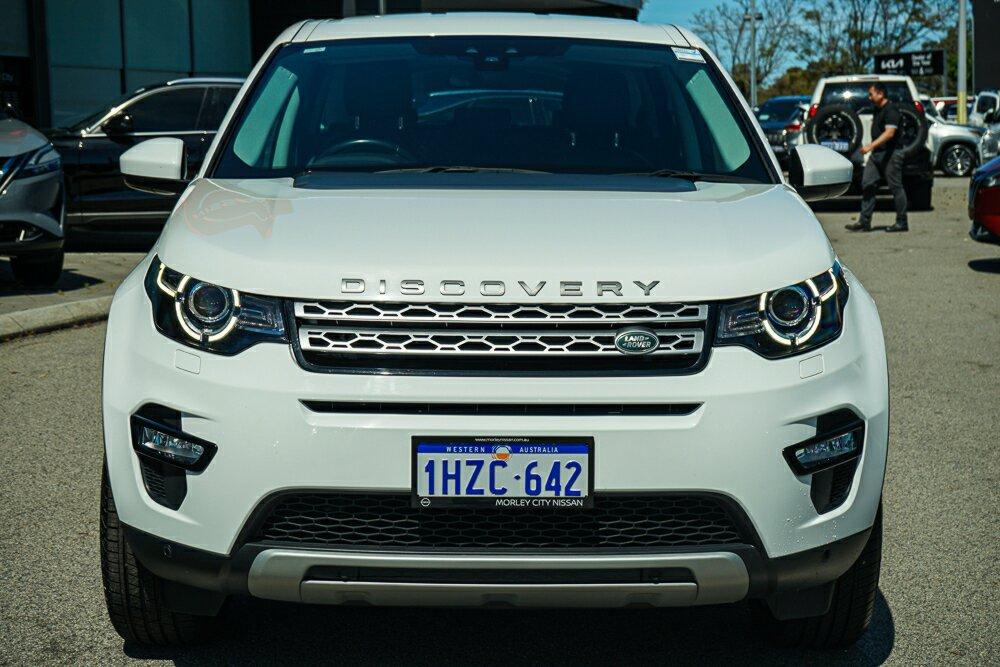 Land Rover Discovery Sport image 3