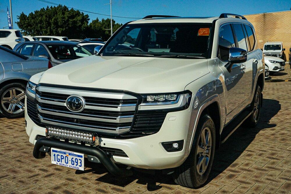 Toyota Landcruiser image 4